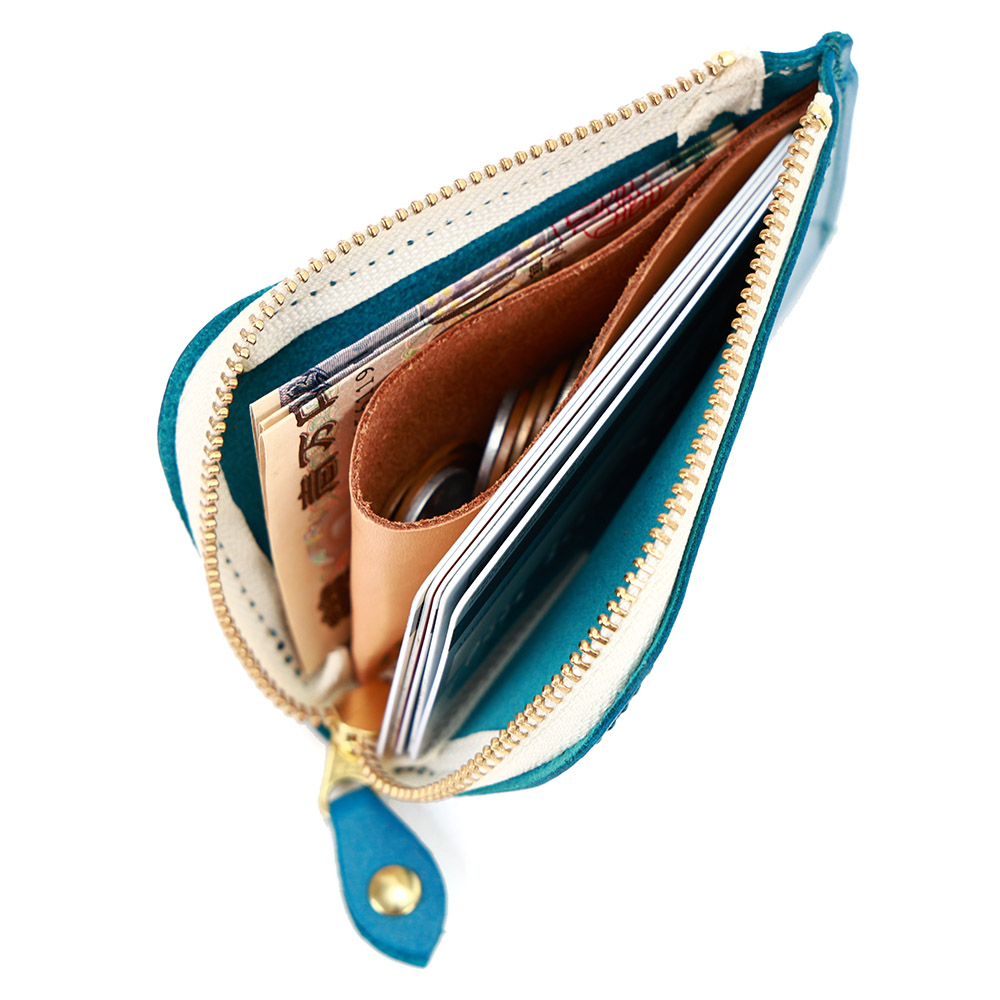 フラットミニ』(全5色)東京レザー/ほぼカードサイズ 無駄な機能を省